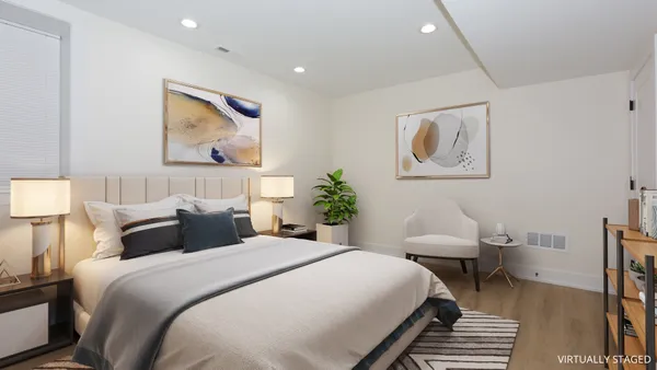 $4,500 | 2036 North Hoyne Avenue, Unit 1, Chicago, IL 60647