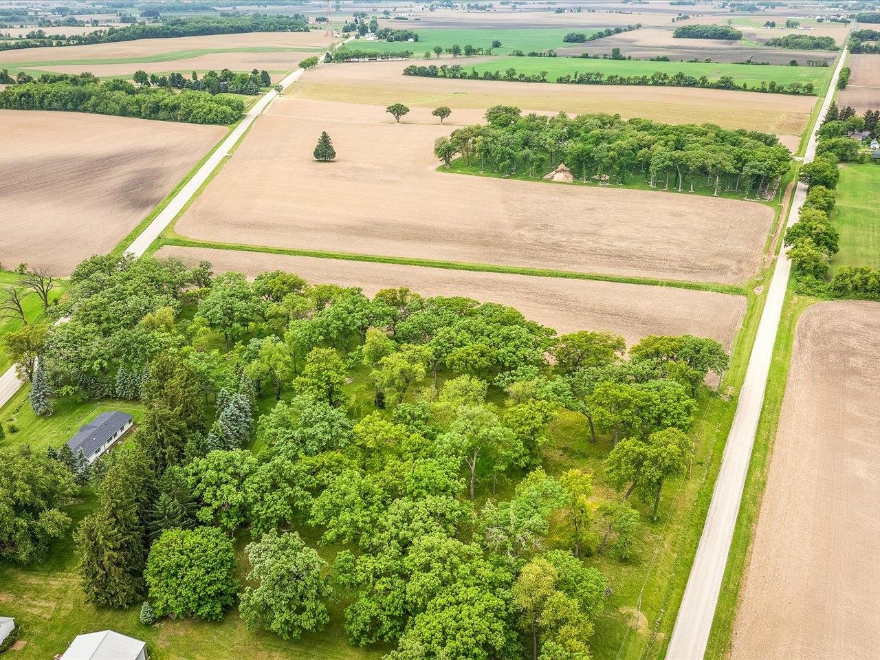 8500 Manchester Road Capron, IL 61012 - Photo 47 of 51
