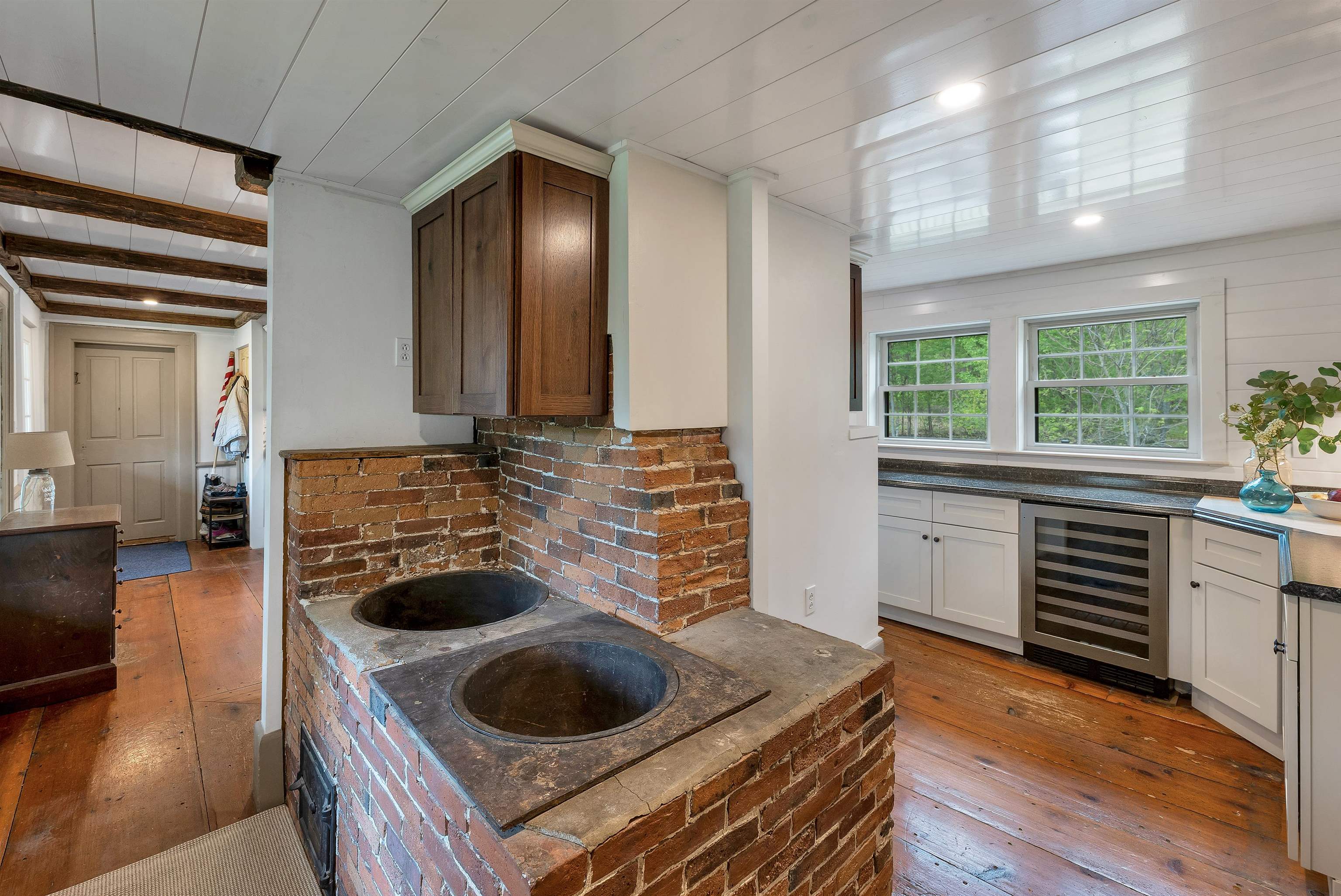 52 Lyford Road Brookfield, NH 03872 - Photo 11 of 59