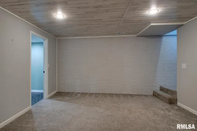 $265,000 | 320 North Dickerson Street, Palmyra, MO 63461