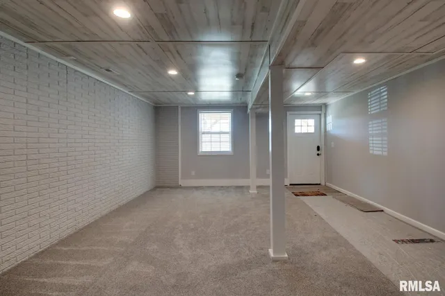 $265,000 | 320 North Dickerson Street, Palmyra, MO 63461