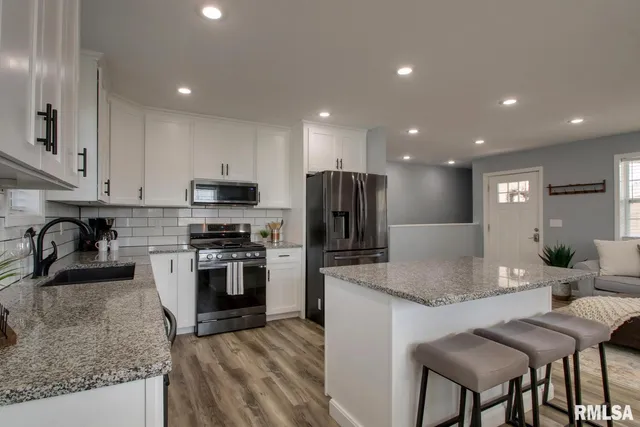 $265,000 | 320 North Dickerson Street, Palmyra, MO 63461