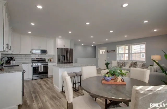 $265,000 | 320 North Dickerson Street, Palmyra, MO 63461