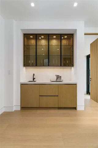 $11,995,000 | 6107 North Ocean Boulevard, Ocean Ridge, FL 33435