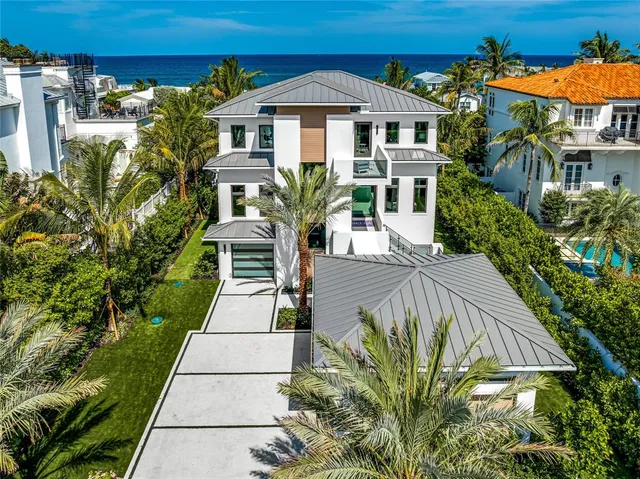 $11,995,000 | 6107 North Ocean Boulevard, Ocean Ridge, FL 33435