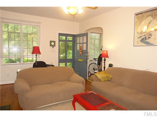 412 Dixie Trail Raleigh, NC 27607 - Photo 5 of 15 Photo 5