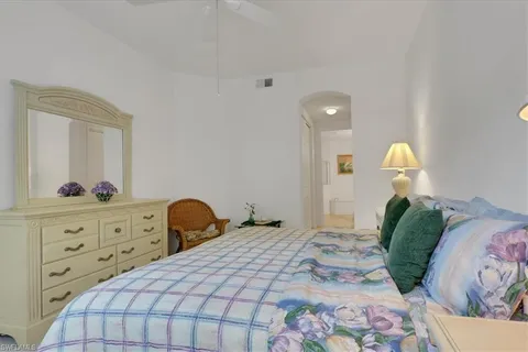 $399,000 | 890 Eastham Way, Unit Q102, Naples, FL 34104