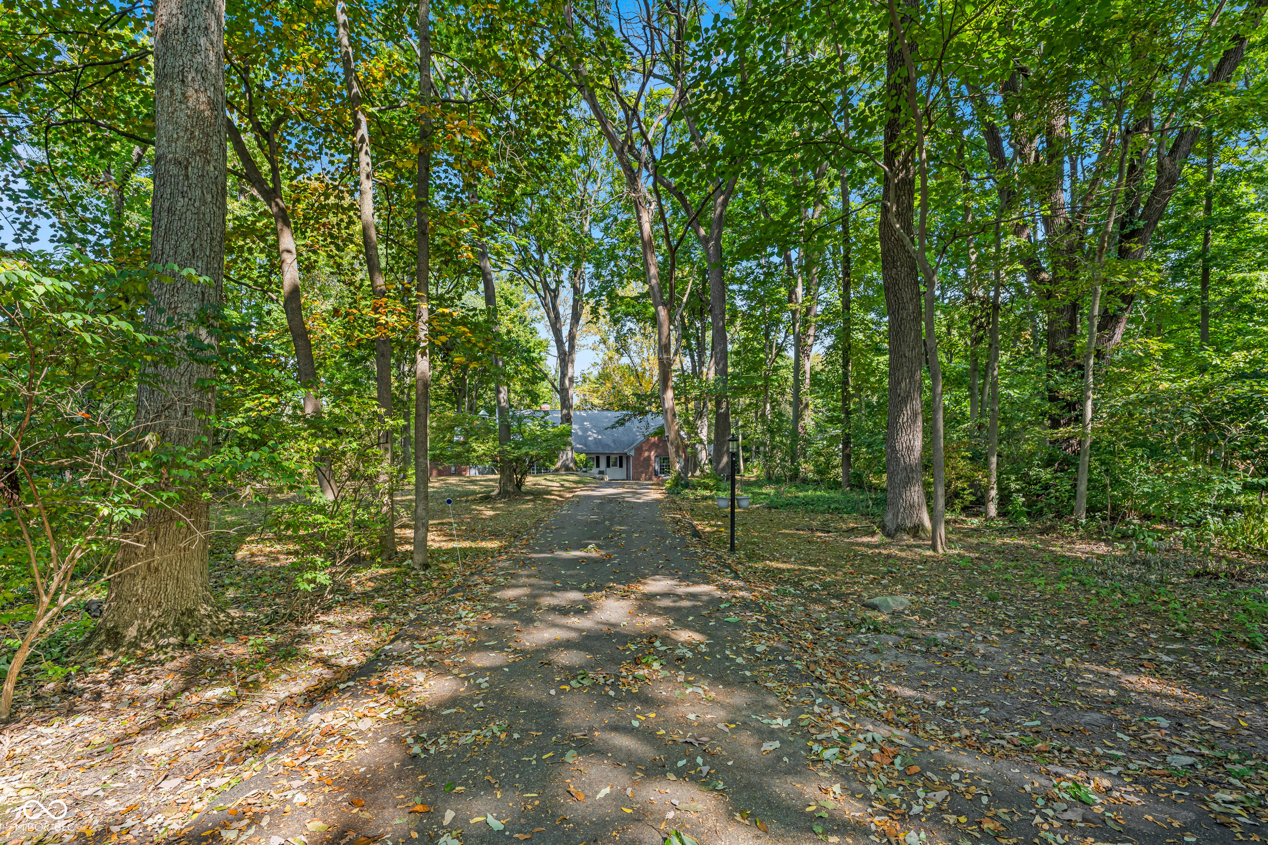 7917 Spring Mill Road Indianapolis, IN 46260 - Photo 54 of 60 Gallery Image 54