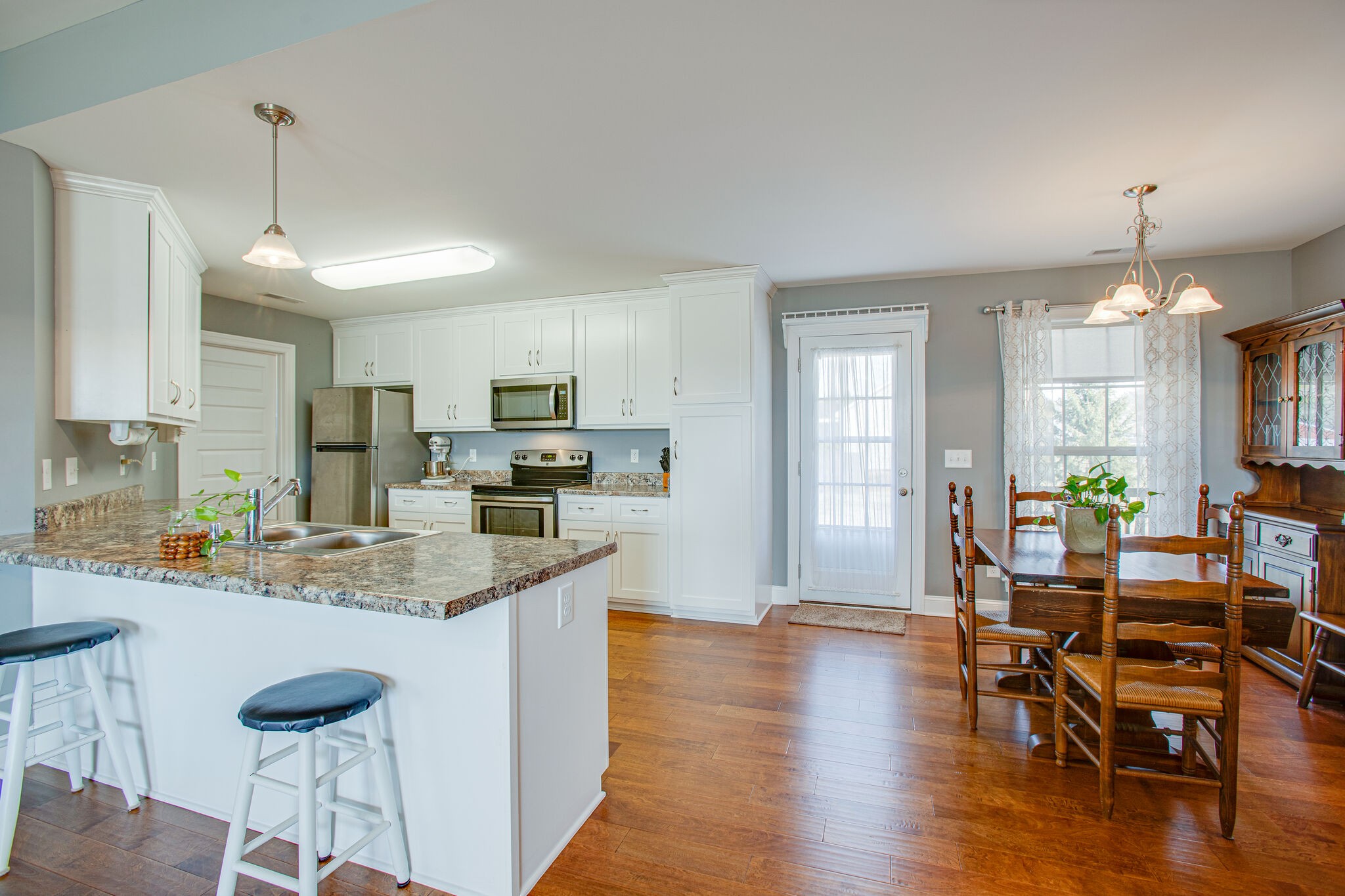 800 Rutherford Lane Columbia, TN 38401 - Photo 7 of 19 Gallery Image 7