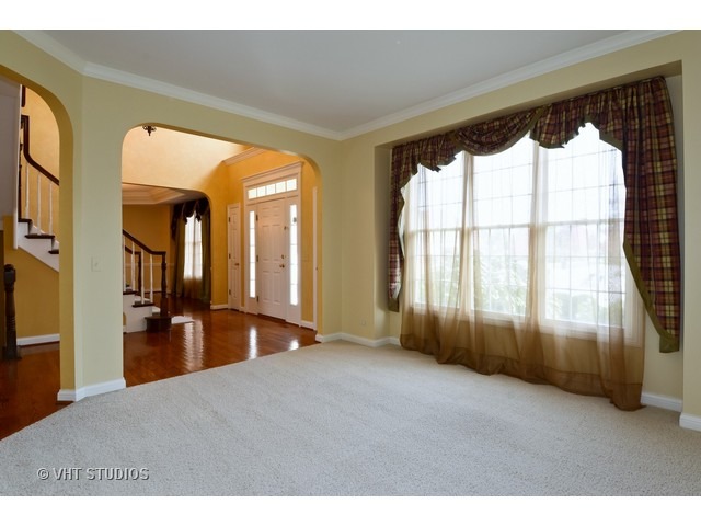 4N468 School Road St. Charles, IL 60175 - Photo 3 of 17
