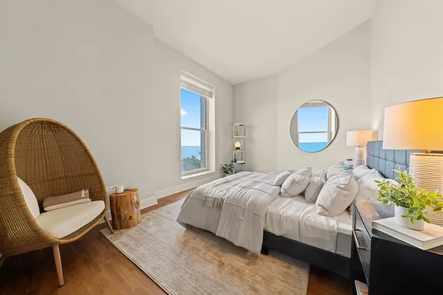 $1,615,000 | 850 North Lake Shore Drive, Unit 405, Chicago, IL 60611