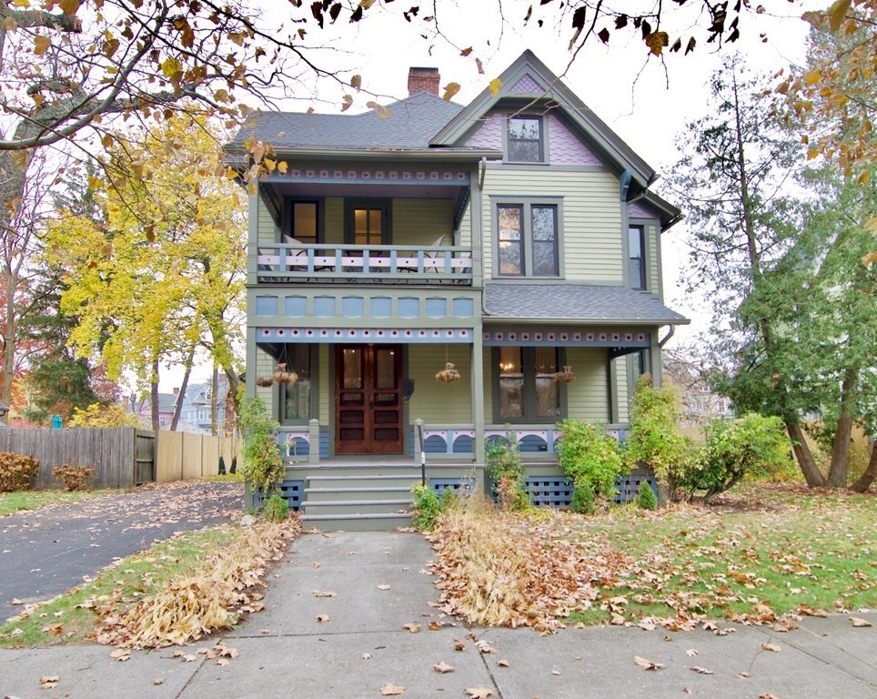 167 Thompson Street Springfield, MA 01109 - Photo 1 of 42 Gallery Image 1