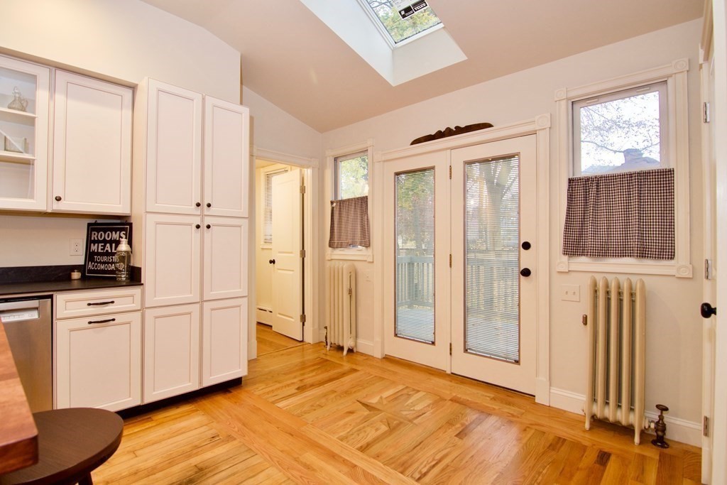 167 Thompson Street Springfield, MA 01109 - Photo 13 of 42 Gallery Image 13