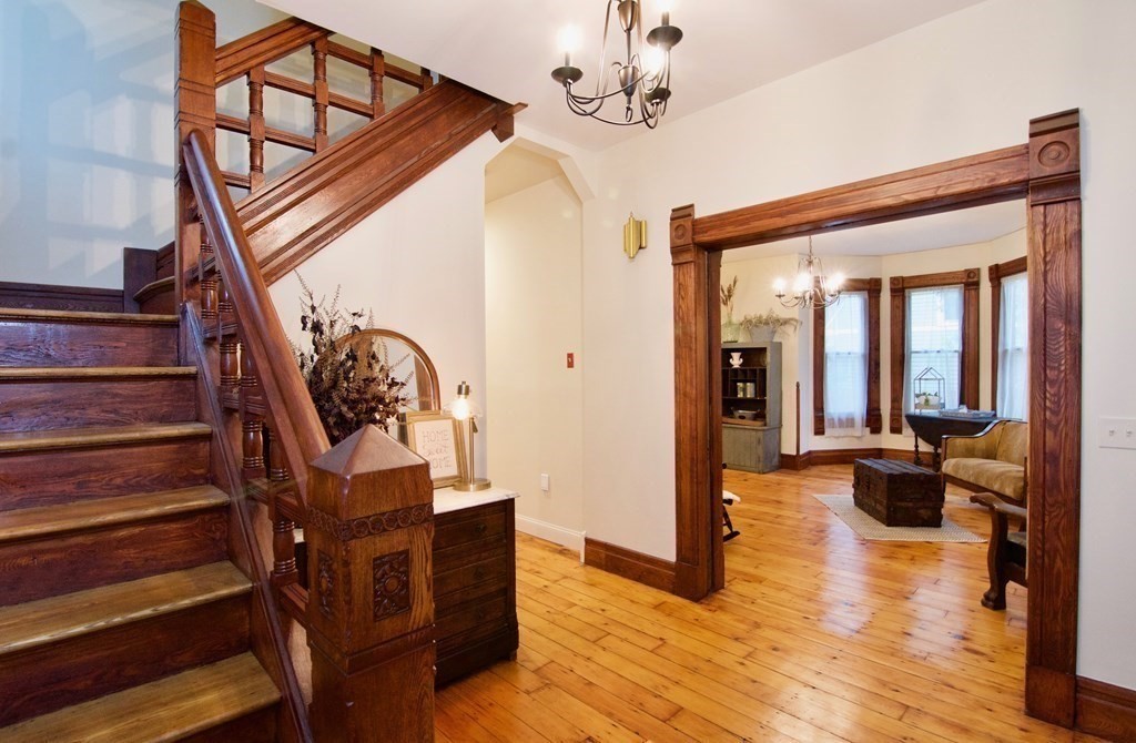 167 Thompson Street Springfield, MA 01109 - Photo 16 of 42 Gallery Image 16