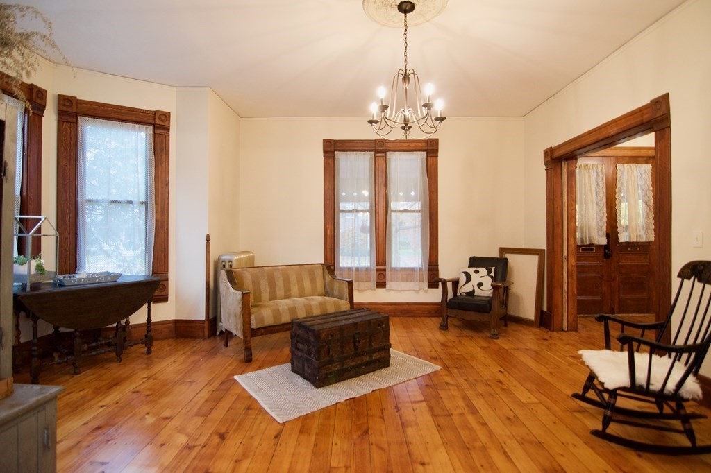 167 Thompson Street Springfield, MA 01109 - Photo 17 of 42 Gallery Image 17