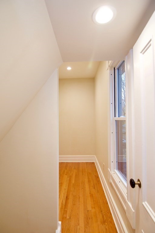 167 Thompson Street Springfield, MA 01109 - Photo 32 of 42 Gallery Image 32