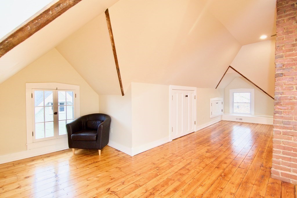 167 Thompson Street Springfield, MA 01109 - Photo 36 of 42 Gallery Image 36