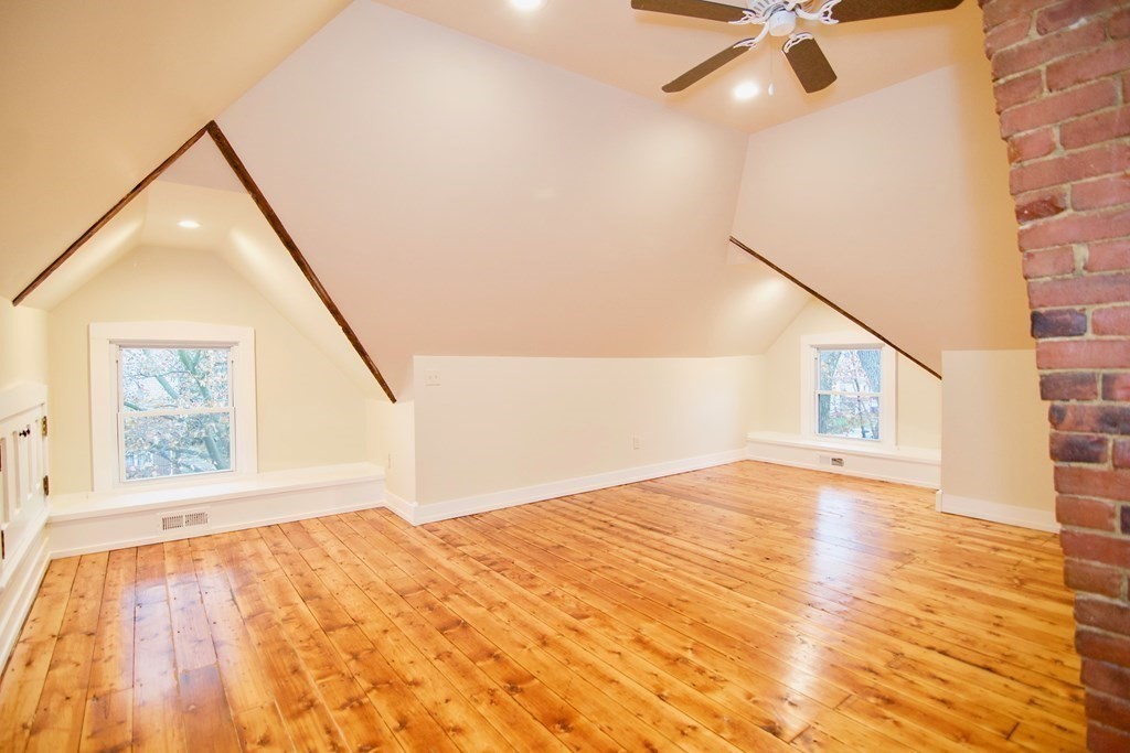 167 Thompson Street Springfield, MA 01109 - Photo 37 of 42 Gallery Image 37