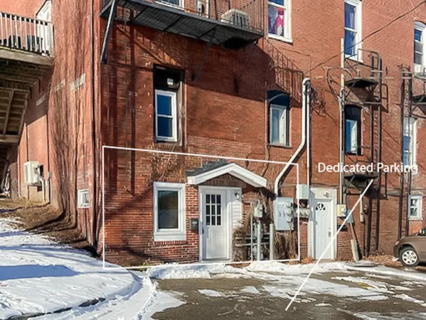 $1,300 | 90 B High Street, Somersworth, NH 03878