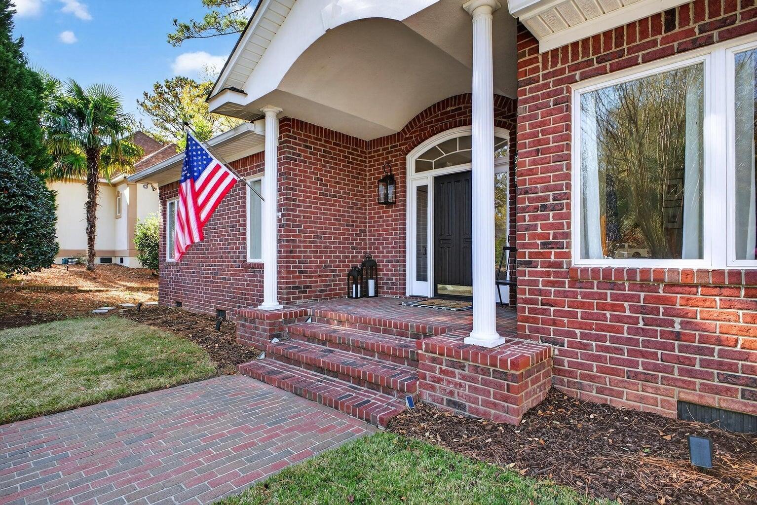 212 Winged Elm Circle Aiken, SC 29803 - Photo 2 of 69 20251201151602636321000000-o