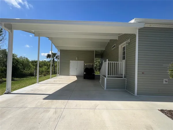 $1,800 | 12116 County Road 769, Unit 219, Lake Suzy, FL 34269