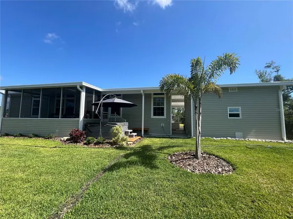 $1,800 | 12116 County Road 769, Unit 219, Lake Suzy, FL 34269