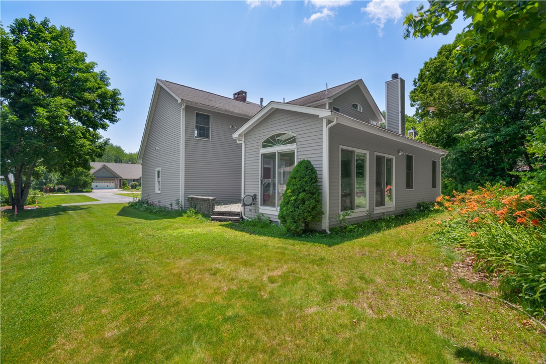 9 Pheasant Run Road North Smithfield, RI 02896 - Photo 30 of 32