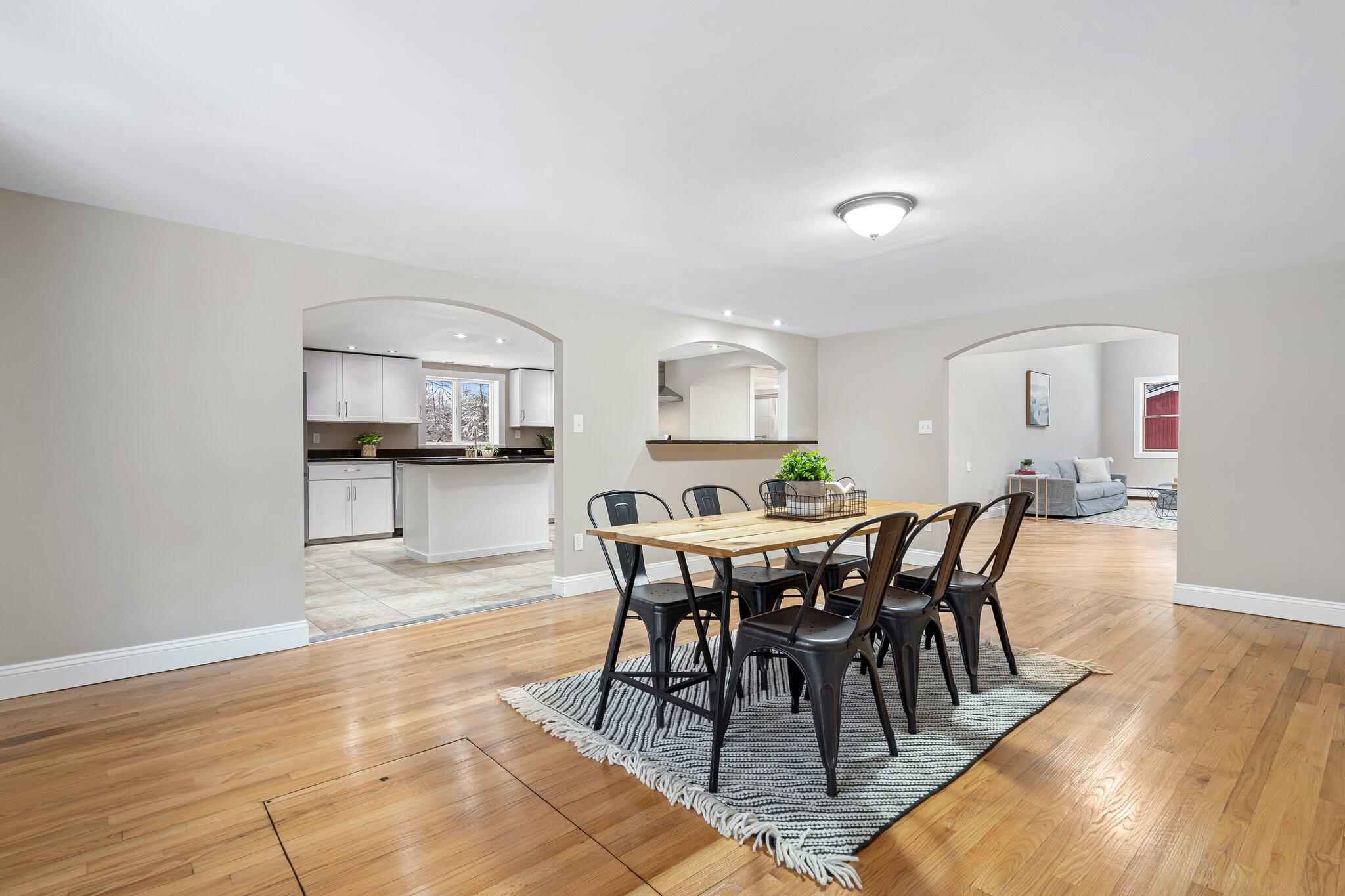 142 Meetinghouse Road Wells, ME 04090 - Photo 12 of 48 Dining Room