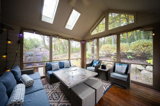 $769,900 | 1932 Baihly Estates Lane Southwest, Rochester, MN 55902