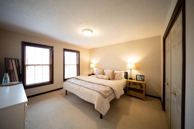 $769,900 | 1932 Baihly Estates Lane Southwest, Rochester, MN 55902