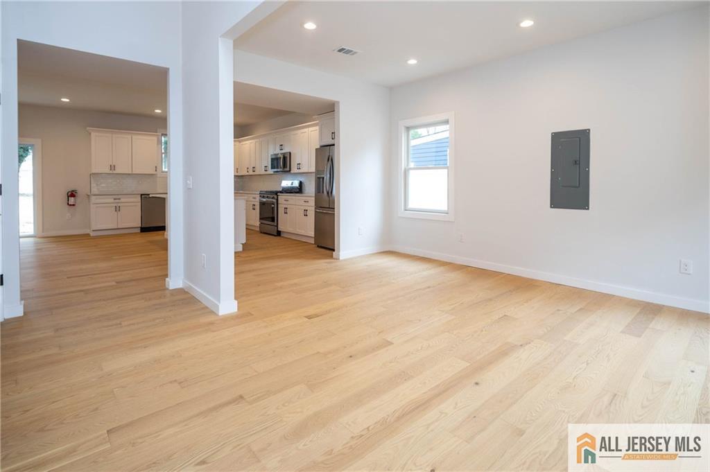 36 Sanders Road Edison, NJ 08817 - Photo 12 of 42