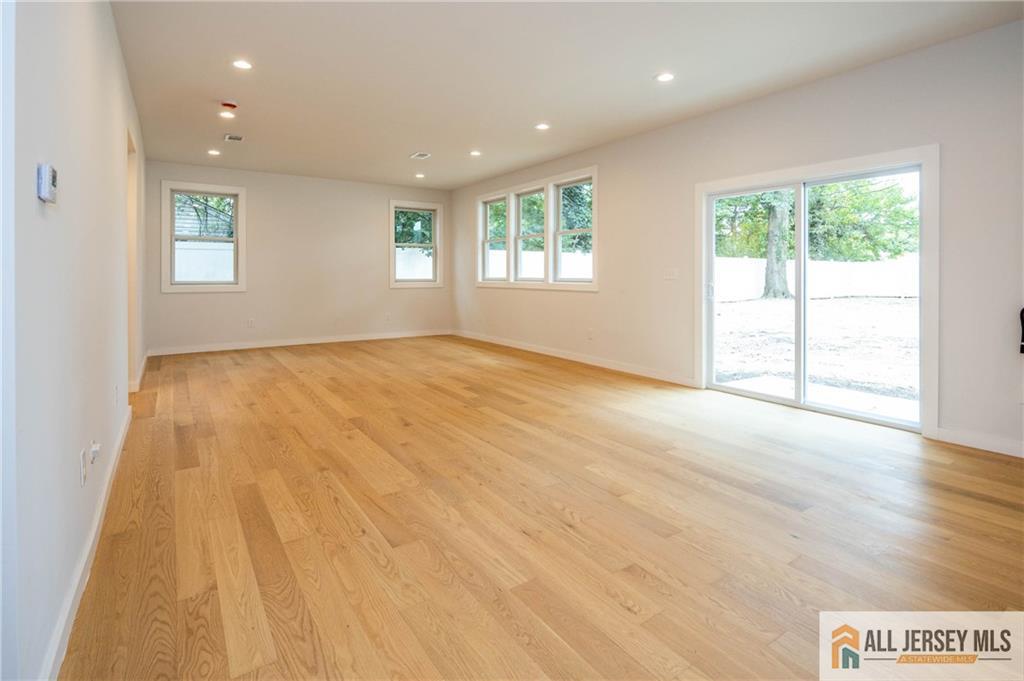 36 Sanders Road Edison, NJ 08817 - Photo 17 of 42