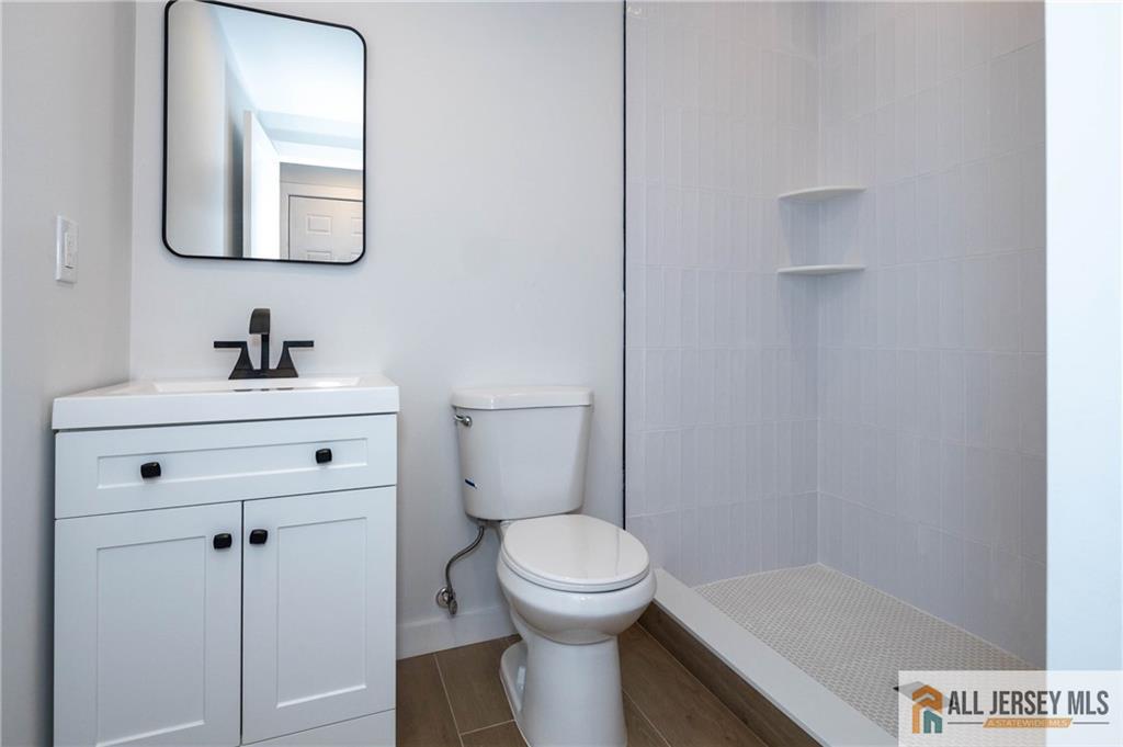36 Sanders Road Edison, NJ 08817 - Photo 18 of 42