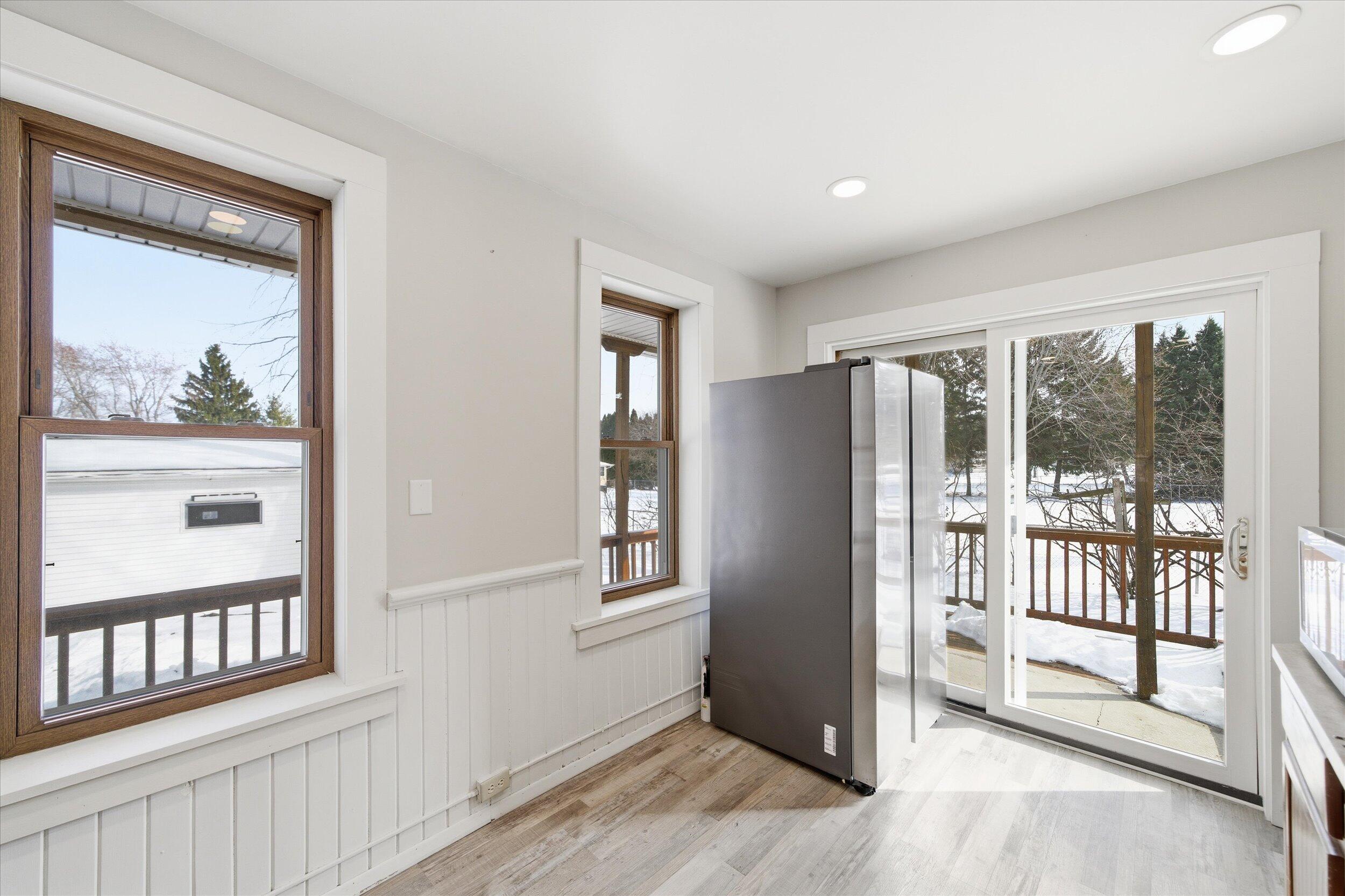 4607 County Road J Sheboygan, WI 53083 - Photo 14 of 52 11-Middle Coast-11