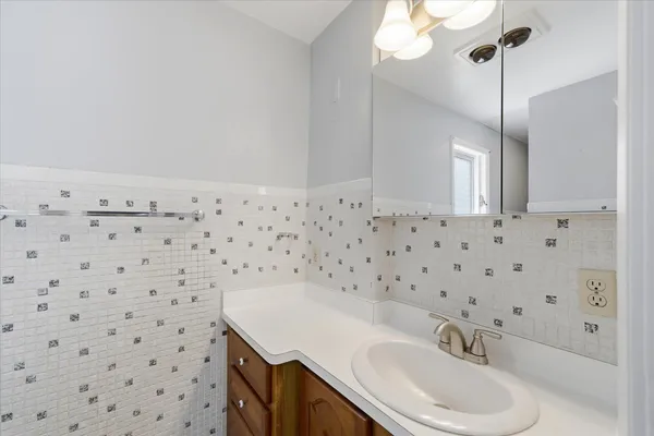 $325,000 | 4607 County Road J, Sheboygan, WI 53083