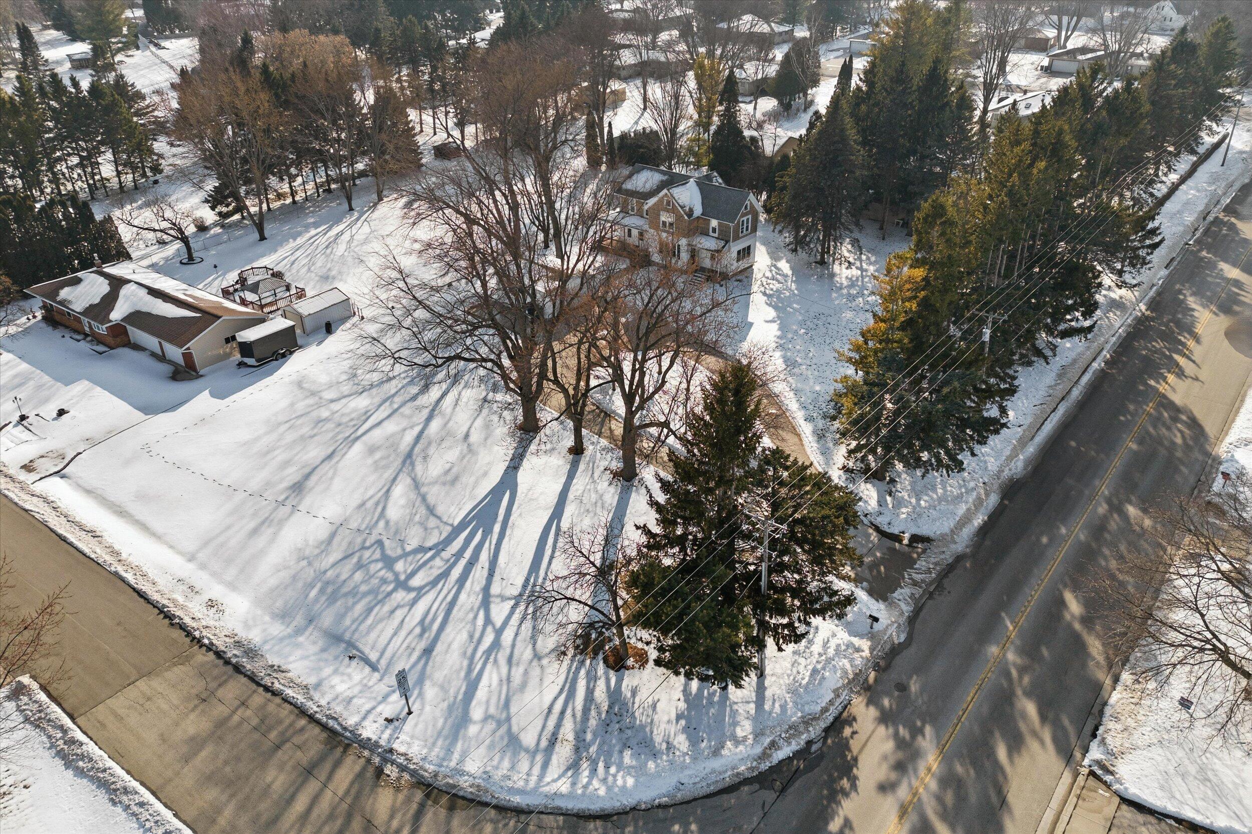 4607 County Road J Sheboygan, WI 53083 - Photo 35 of 52 32-Middle Coast-32