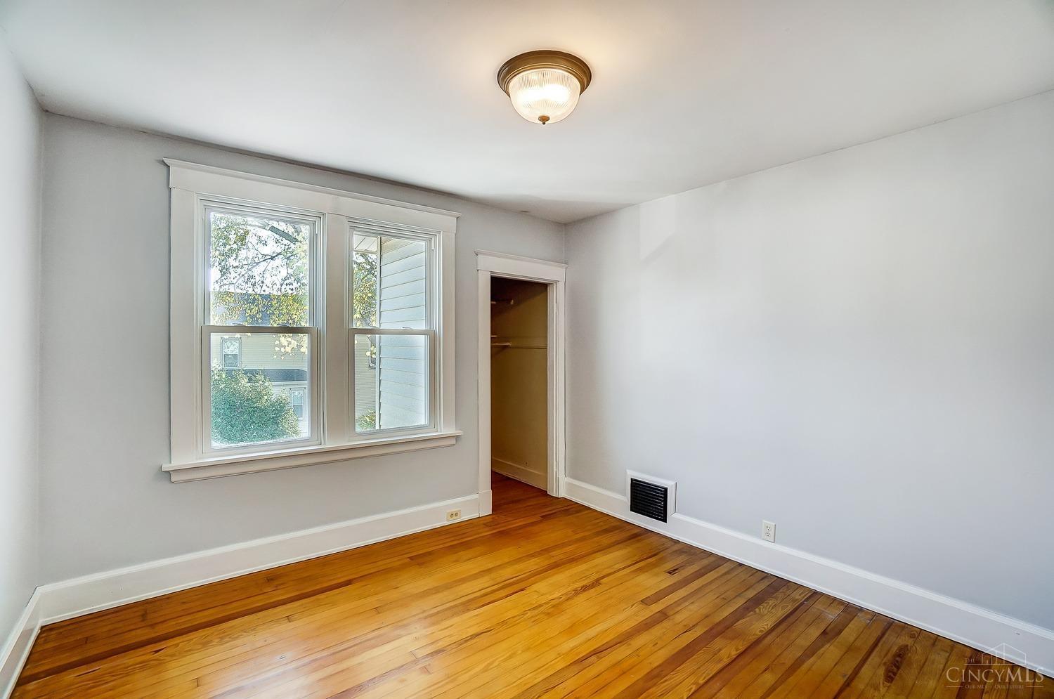 3840 Edwards Road Cincinnati, OH 45209 - Photo 16 of 32