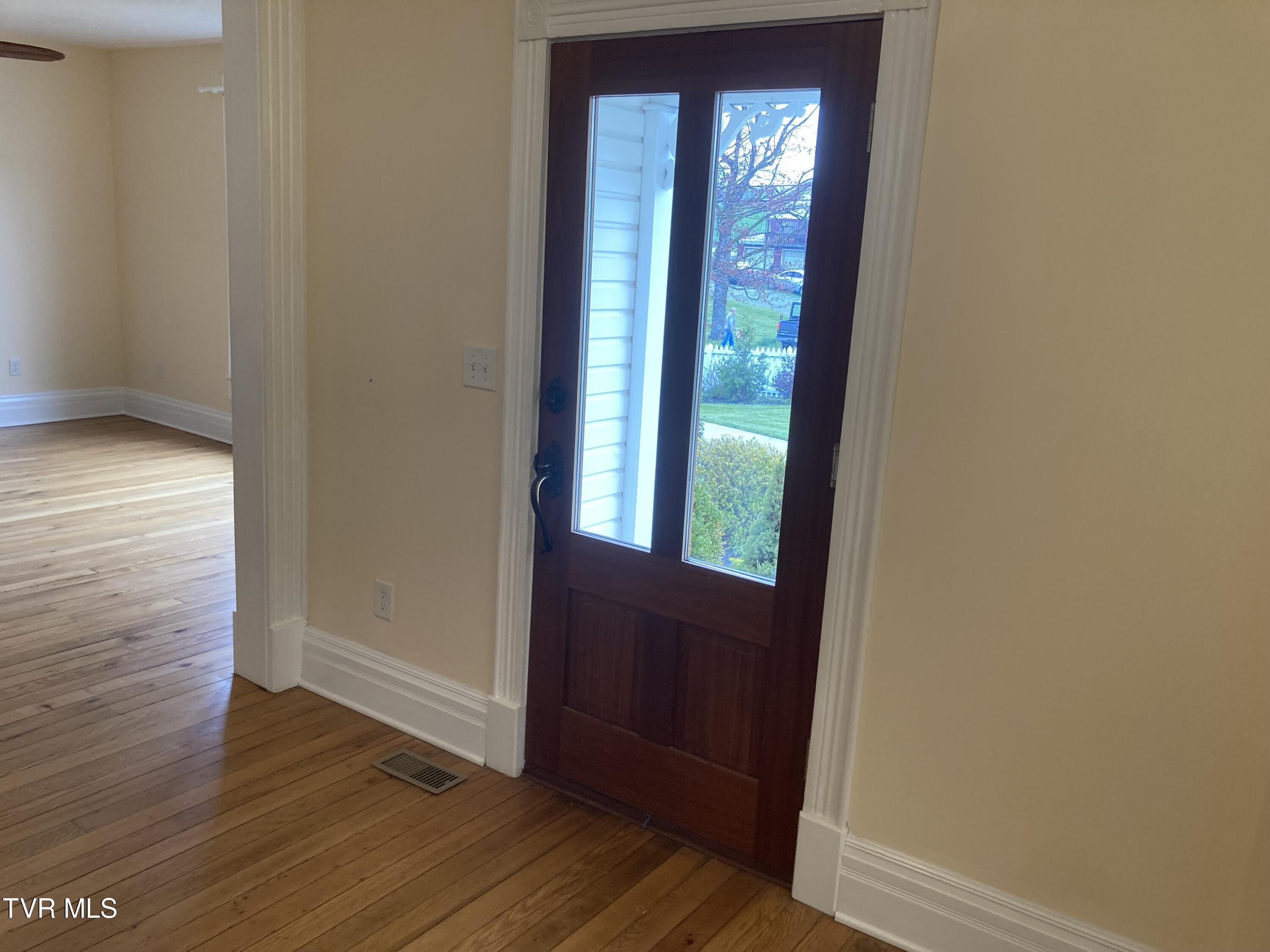 23085 Bowman Road Abingdon, VA 24211 - Photo 25 of 46 Photo 24