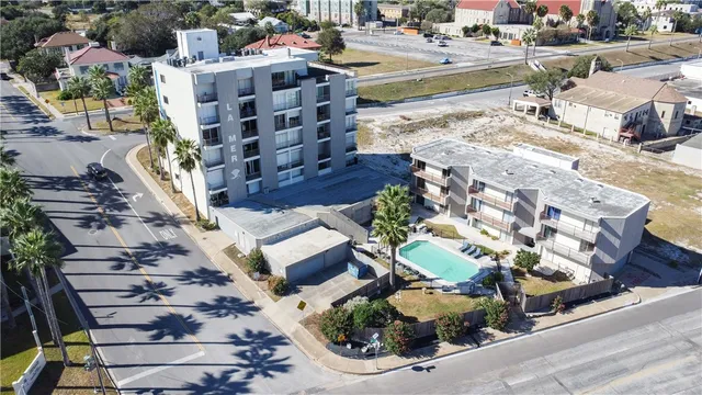 $135,000 | 520 South Chaparral Street, Unit 204, Corpus Christi, TX 78401