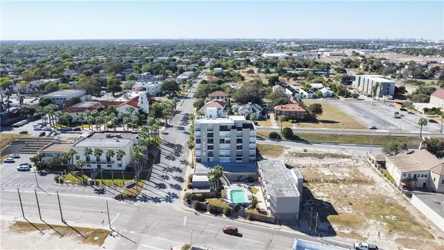 $135,000 | 520 South Chaparral Street, Unit 204, Corpus Christi, TX 78401