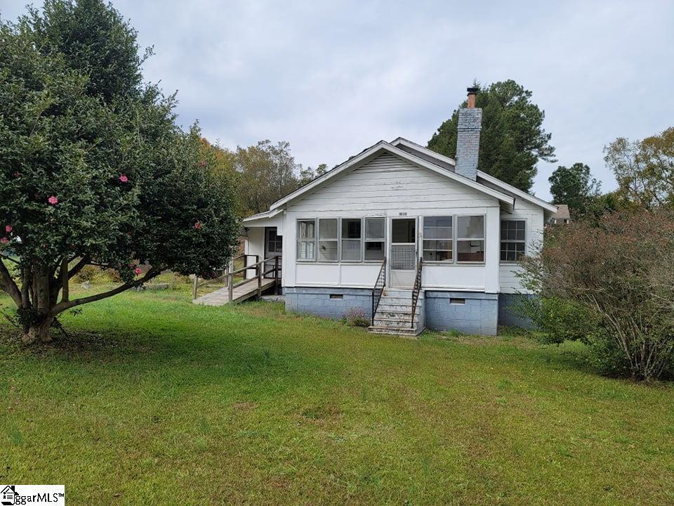 1030 Patterson Road Campobello, SC 29322 - Photo 1 of 22