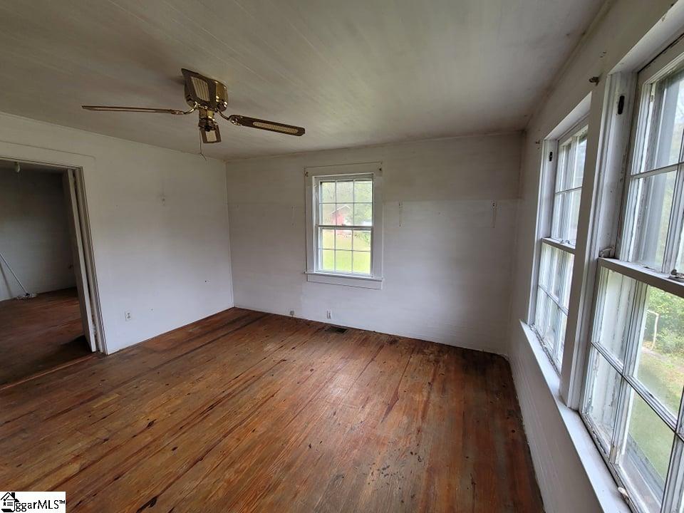 1030 Patterson Road Campobello, SC 29322 - Photo 9 of 22