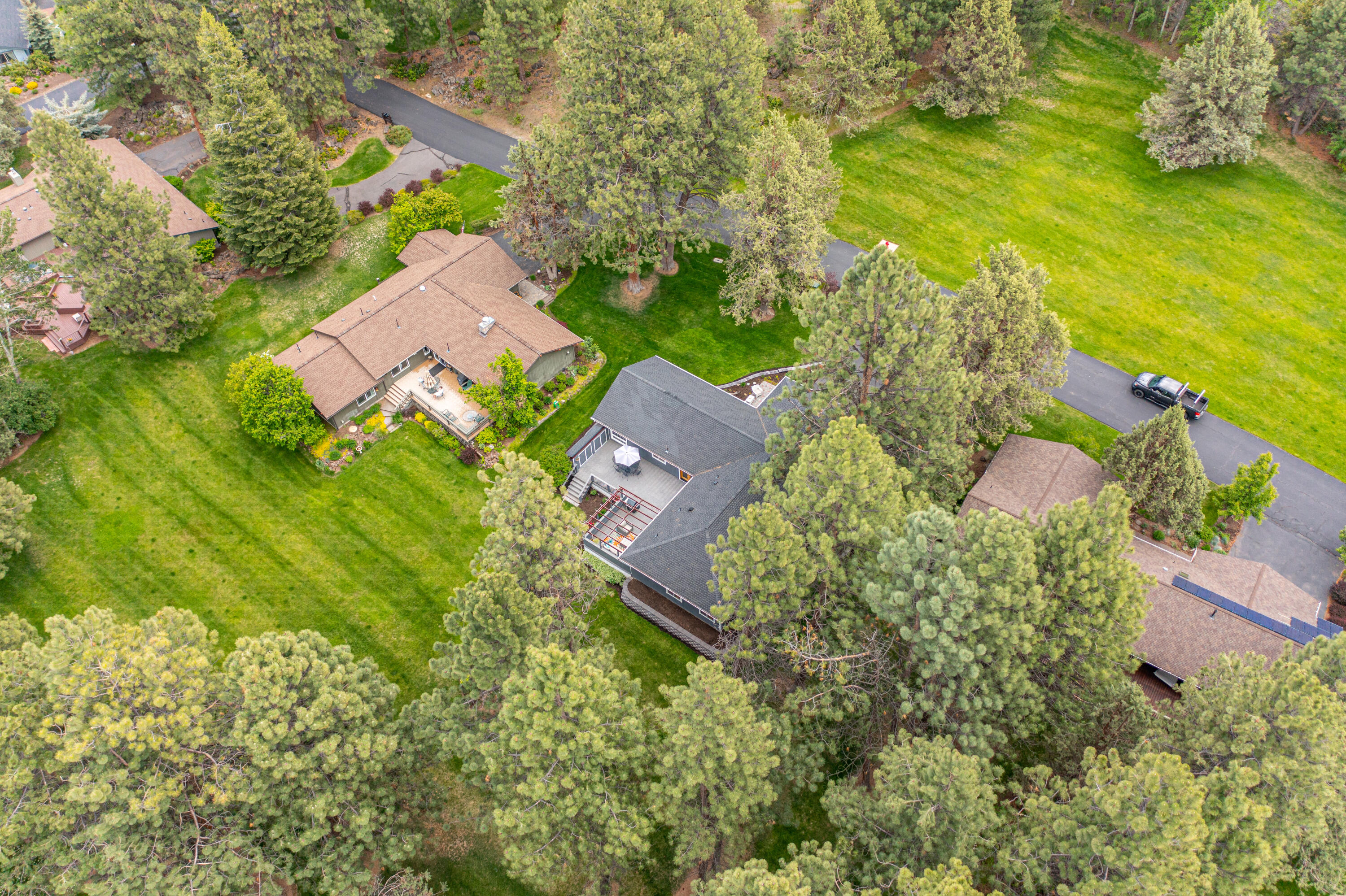 20380 Donkey Sled Road Bend, OR 97702 - Photo 43 of 47 RileyVisuals-25
