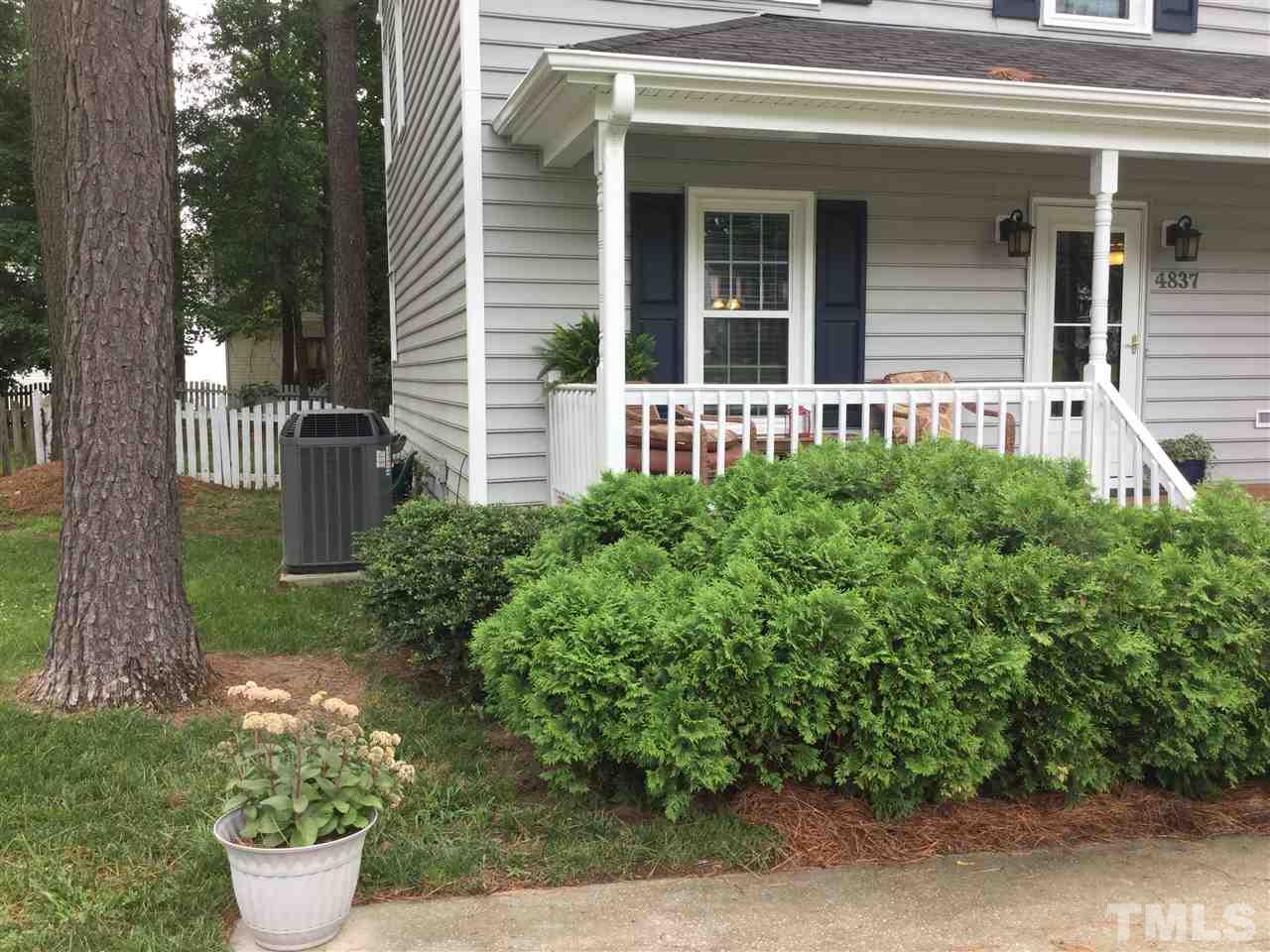 4837 Draper Road Raleigh, NC 27616 - Photo 3 of 23