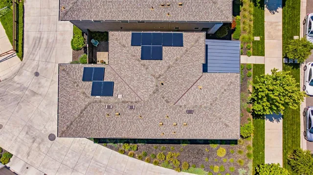 $624,000 | 3020 Edgeview Drive, Sacramento, CA 95833