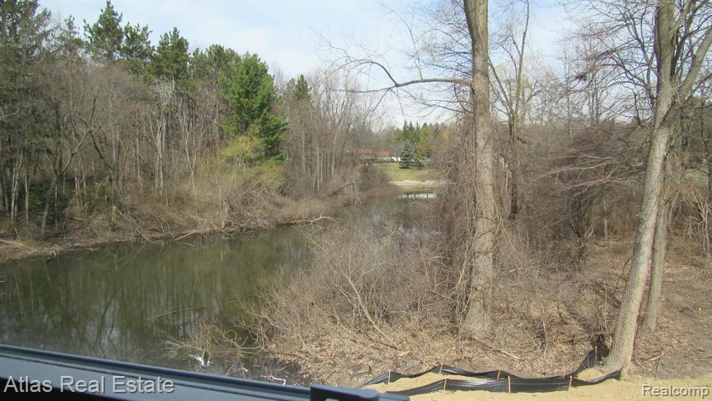 6150 Tripp Road Holly, MI 48442 - Photo 5 of 13