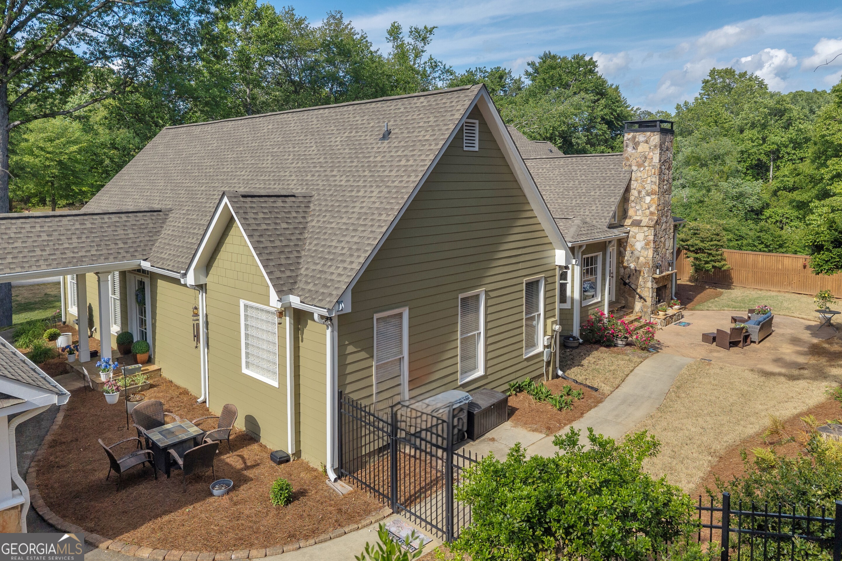 305 Sage Street Demorest, GA 30535 - Photo 2 of 109