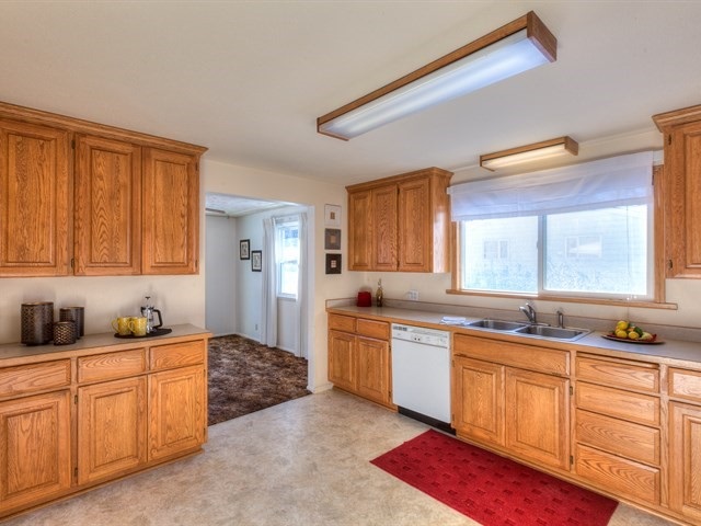 1614 South Keller Road Spokane Valley, WA 99216 - Photo 8 of 20 Gallery Image 8