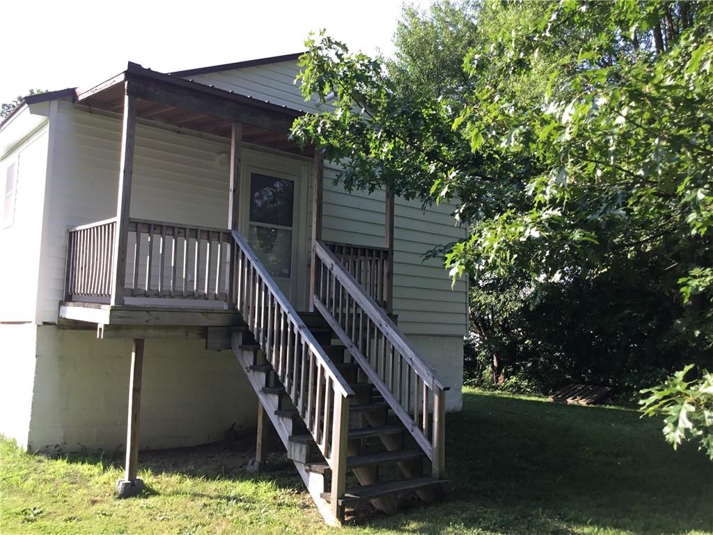 967 Josephine Avenue Indiana, PA 15701 - Photo 3 of 21