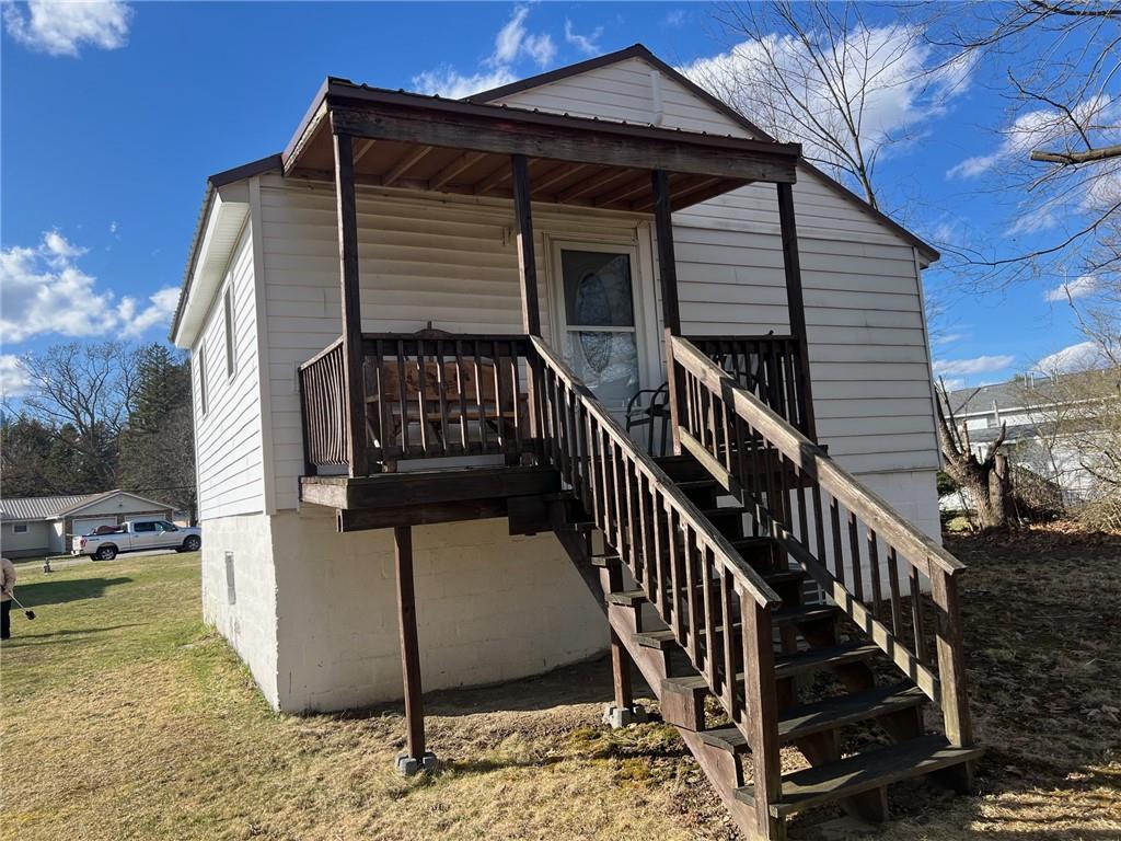 967 Josephine Avenue Indiana, PA 15701 - Photo 4 of 21